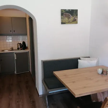 Schoeneben Apartment
